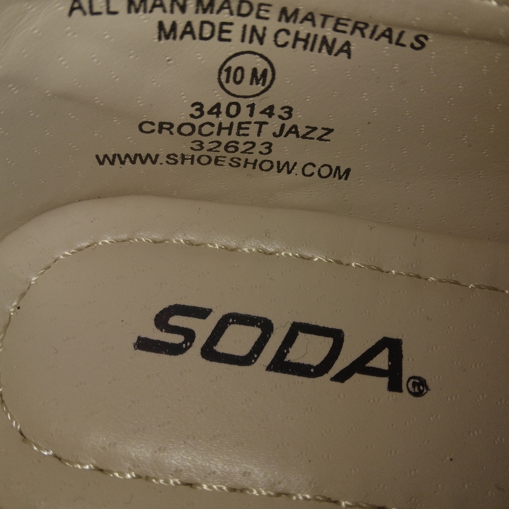 Kids dress shoes